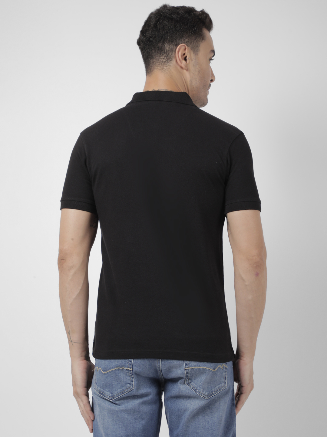 Numero Uno Men SOLID Black T-Shirt